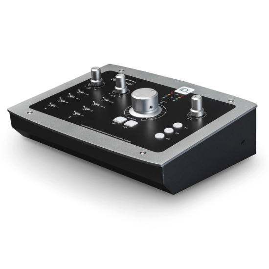 AUDIENT - iD22 - 10 in 14 out High Performance USB Interface with Advanced Monitoring Control AUDIENT - iD22 - 10 in 14 out High Performance USB Interface with Advanced Monitoring Control