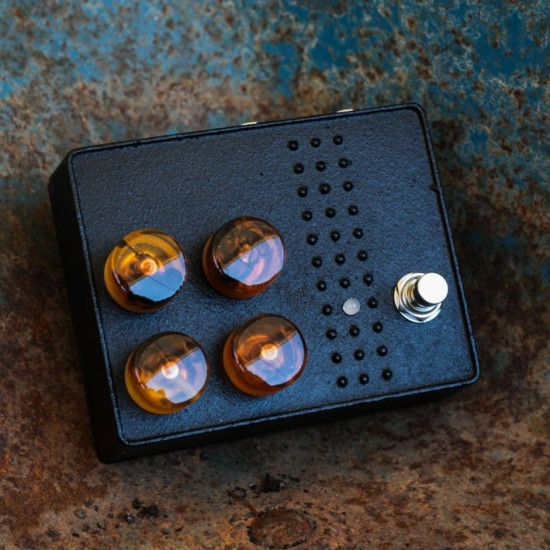 Benson Amps - Stonk Box Fuzz - Limited Edition Cast Iron Enclosure