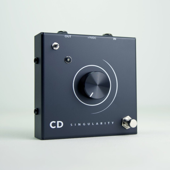 Collision Devices - Singularity - One Knob Fuzz / Distortion Collision Devices - Singularity - One Knob Fuzz / Distortion