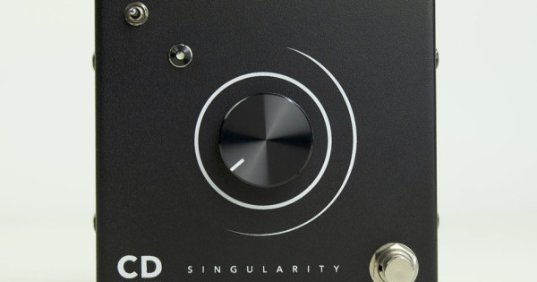 Collision Devices - Singularity - One Knob Fuzz / Distortion